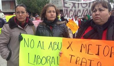 Women protesting labor abuses in Juárez, Mexico. Credit: Yessica Morales Women protesting labor abuses in Juárez, Mexico. Credit: Yessica Morales